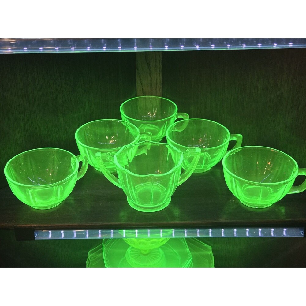 Vintage Jeannette Ultramarine Swirl Uranium Glass 6 Piece Cup and Sugar Set
